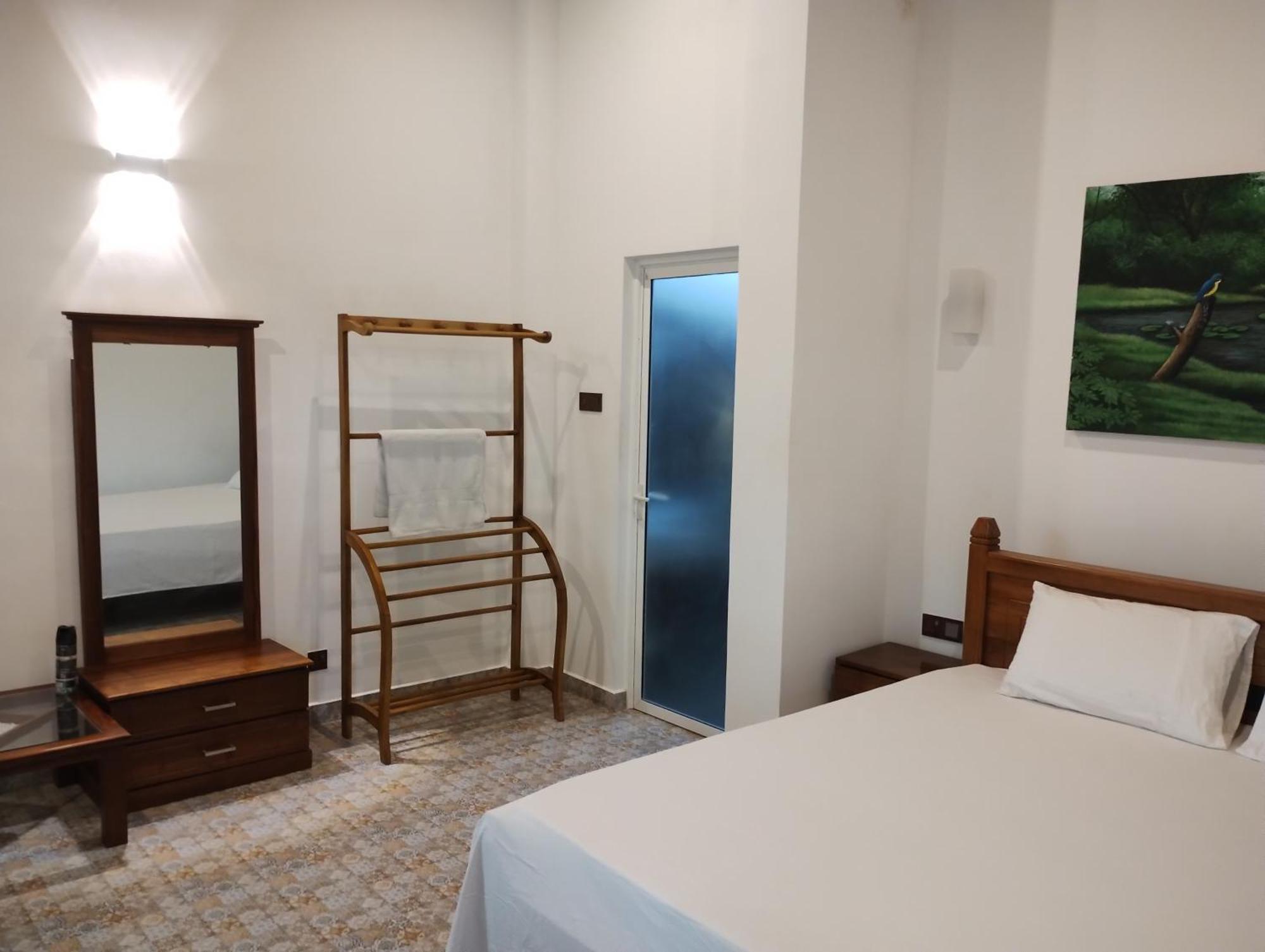 Luxury Apartment The Walkers Nest Kandy Luaran gambar
