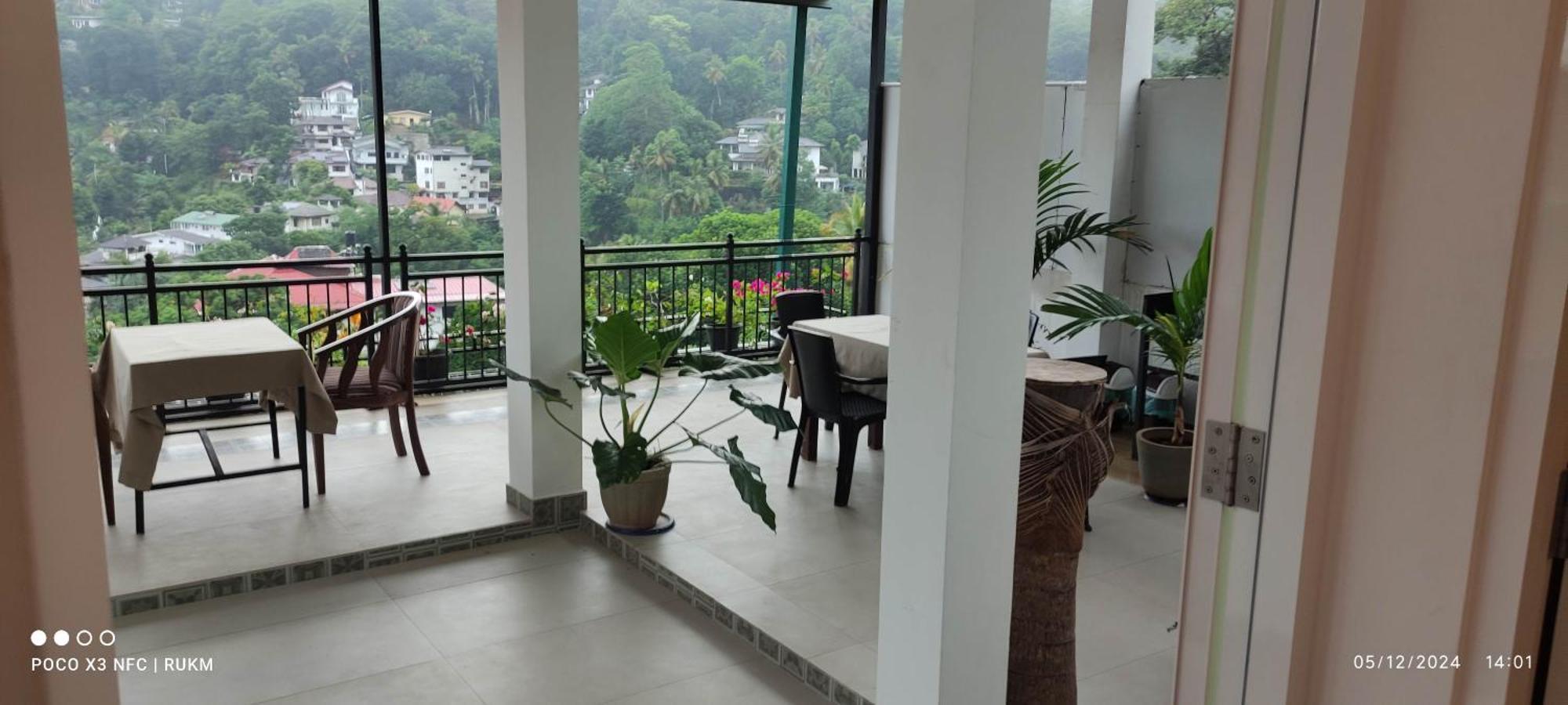 Luxury Apartment The Walkers Nest Kandy Luaran gambar